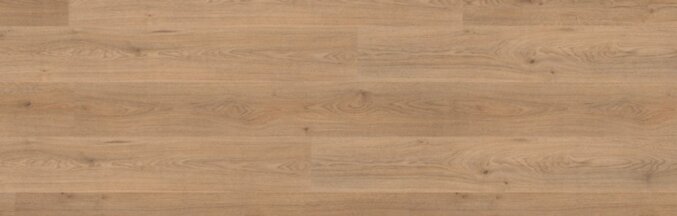 Nahaufnahme eines Laminats in brauner Eichenholzoptik mit leichten Maserungen