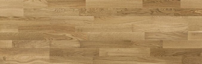 Parkettboden in dunkelbrauner Farbe. Eichenholz ohne rustikale Elemente wie etwa Risse.